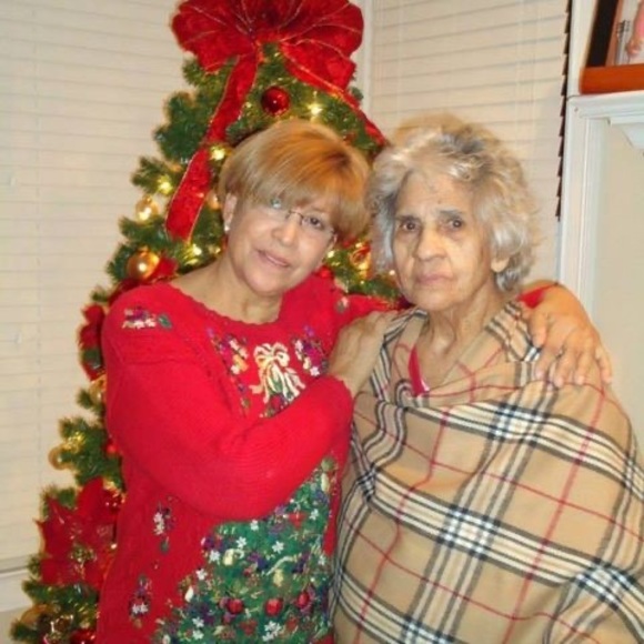 Meet your Posher, Helen - Picture 1 of 1